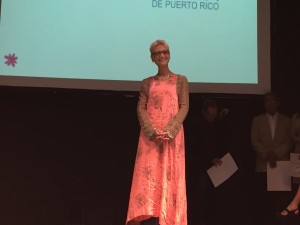 Johanna Ferrán, directora del Taller de Teatro Luis Torres Nadal de la  Universidad también fue reconocida.