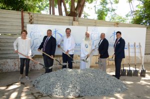 Los actos de colocación de la Primera Piedra del proyecto se celebraron el 26 de octubre de 2016.
